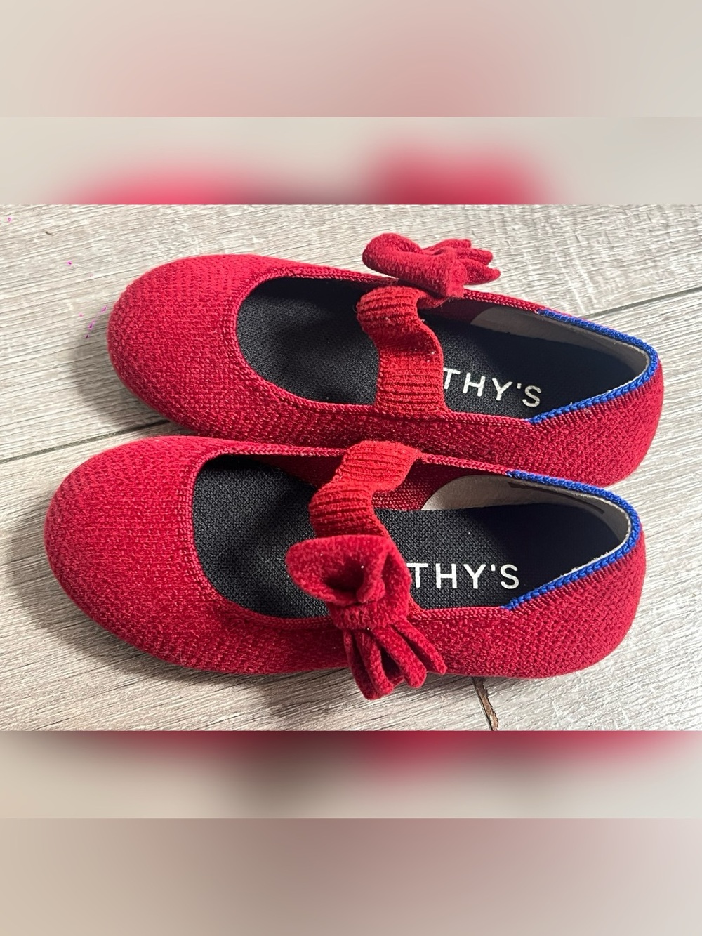 Rothy's Girls Kids Tux
Bow Red Mary Jane Flats
Size 9